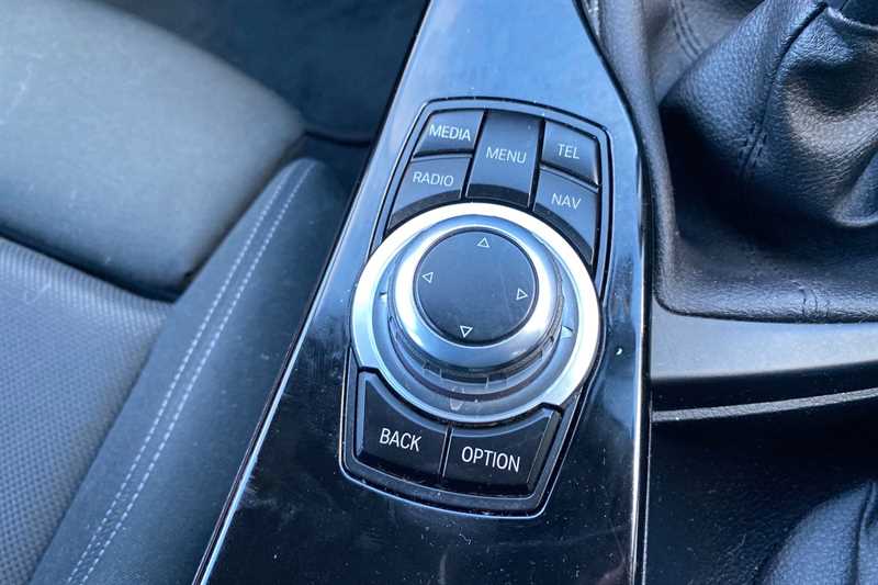 Used BMW 3 Series 2016 for sale - 77043268: Photo 40