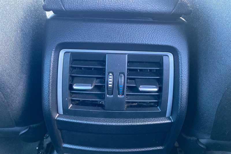 Used BMW 3 Series 2016 for sale - 77043268: Photo 43