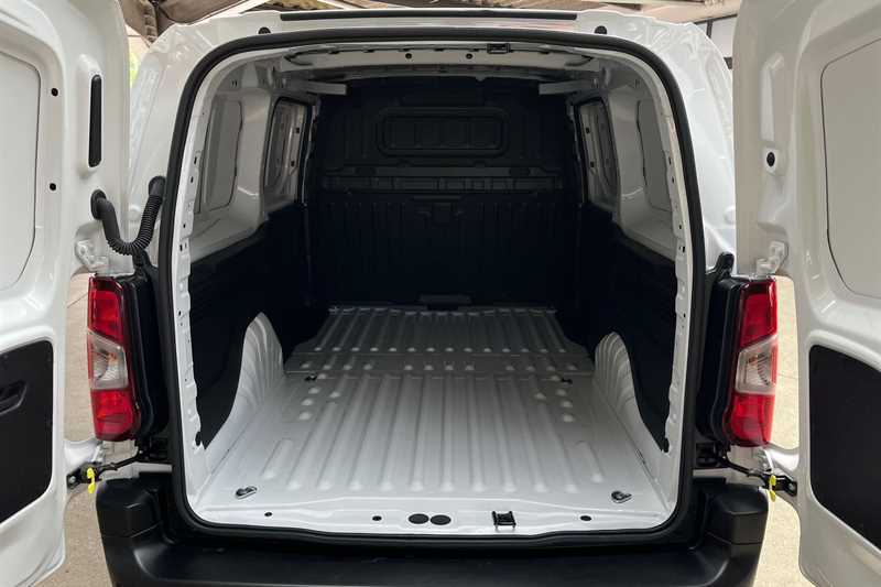 Used Vauxhall Combo 2024 for sale - 76733603: Photo 25