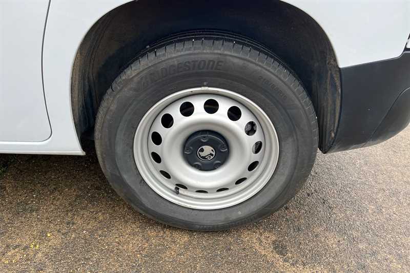 Used Vauxhall Combo 2024 for sale - 76903651: Photo 9