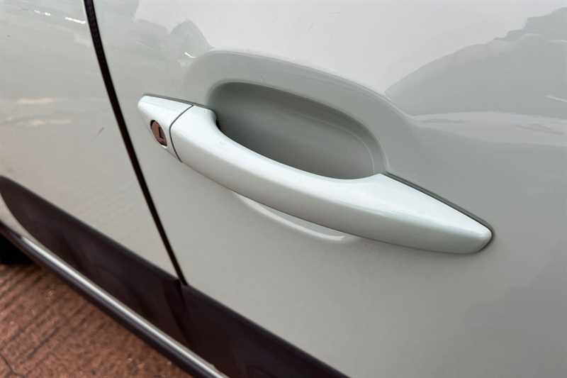 Used Citroen C3 2019 for sale - 76938844: Photo 33