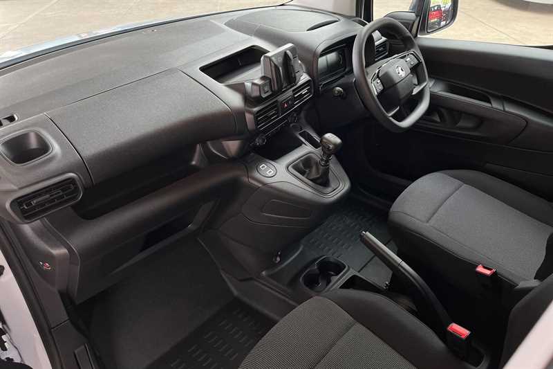 Used Vauxhall Combo 2024 for sale - 76530610: Photo 38