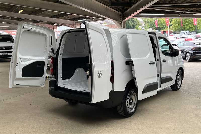 Used Vauxhall Combo 2024 for sale - 76530610: Photo 40