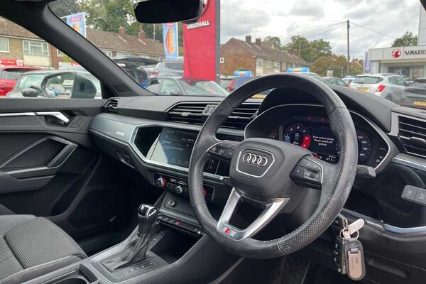 Used Audi Q3 2020 for sale - 75682873: Photo 13