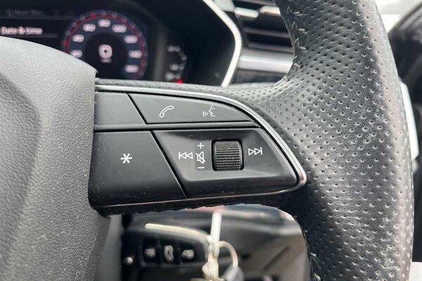 Used Audi Q3 2020 for sale - 75682873: Photo 22