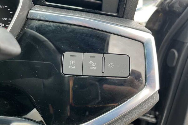 Used Audi Q3 2020 for sale - 75682873: Photo 38