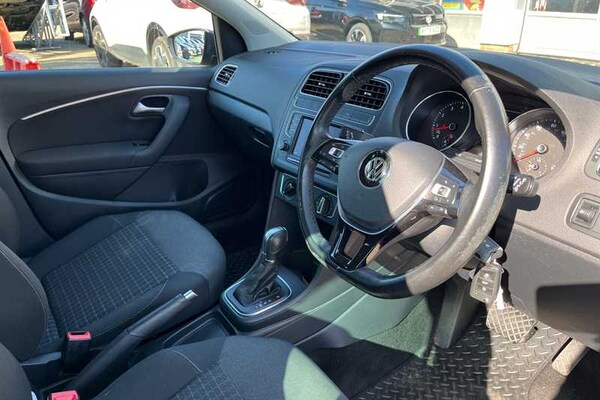 Used Volkswagen Polo 2017 for sale - 76113633: Photo 14
