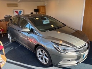 Used Vauxhall Astra 2017 for sale - 77420277: Photo 1