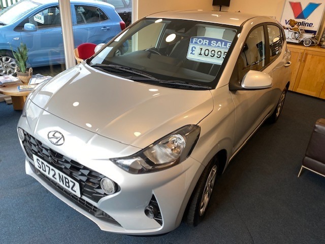 Used Hyundai i10 2022 for sale - 76565104: Photo 11