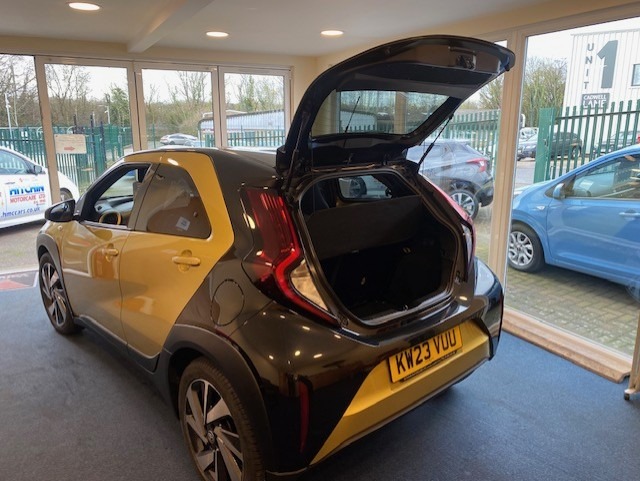 Used Toyota Aygo X 2023 for sale - 76720358: Photo 9