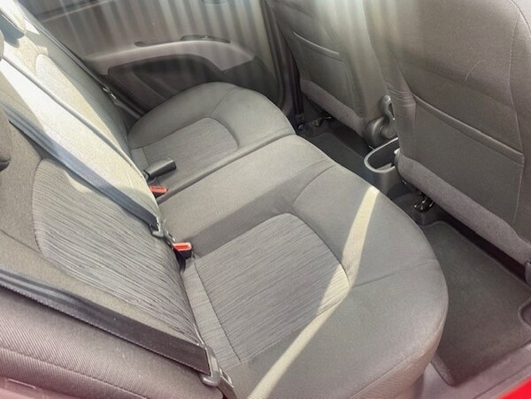 Used Hyundai i10 2012 for sale - 76341146: Photo 5