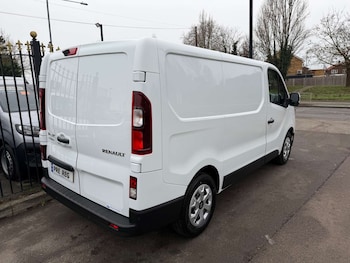 Used Renault Trafic 2025 for sale - 77888802: Photo