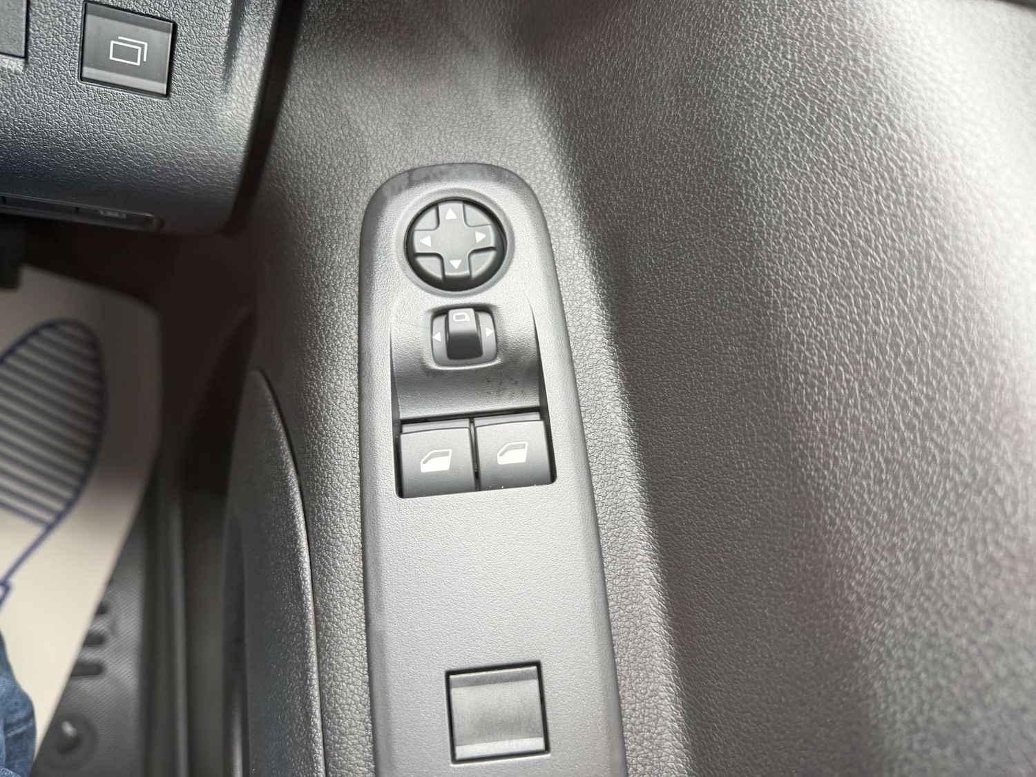 Used Vauxhall Combo 2026 for sale - 77903117: Photo 22