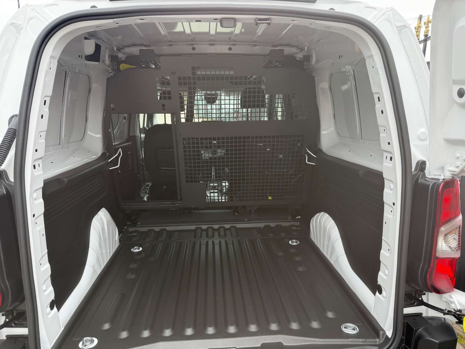 Used Vauxhall Combo 2026 for sale - 77903117: Photo 28