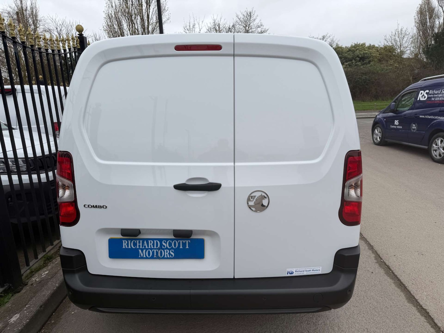 Used Vauxhall Combo 2026 for sale - 77903117: Photo 4