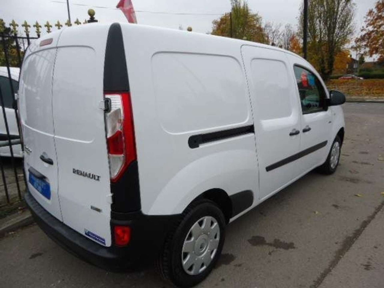 Used Renault Kangoo 2019 for sale - 76600862: Photo 2