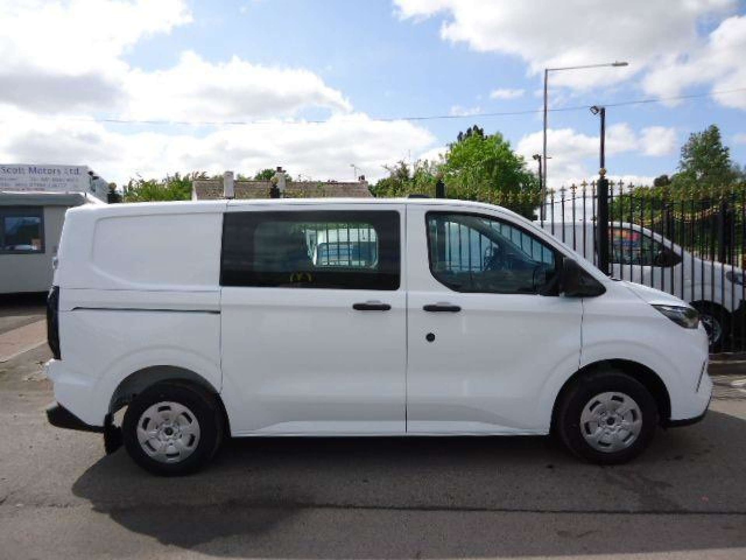 Used Ford Transit Custom 2025 for sale - 76363630: Photo 5