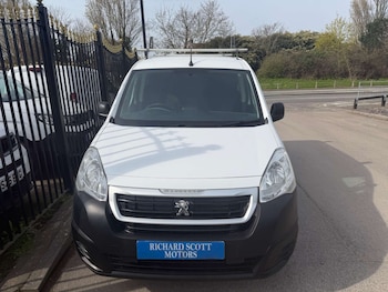 Used Peugeot Partner 2017 for sale - 77765783: Photo