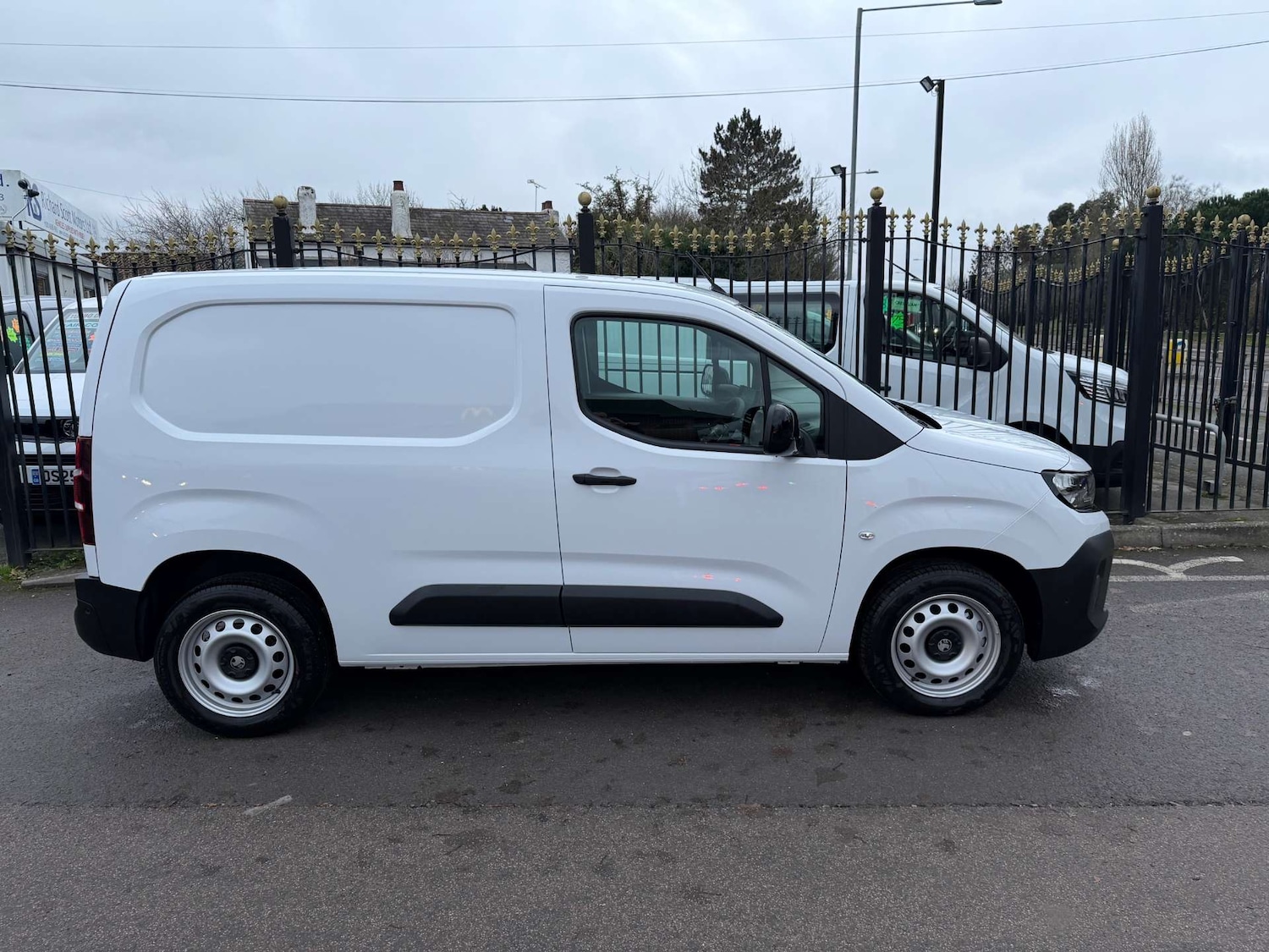 Used Vauxhall Combo 2025 for sale - 76961804: Photo 5
