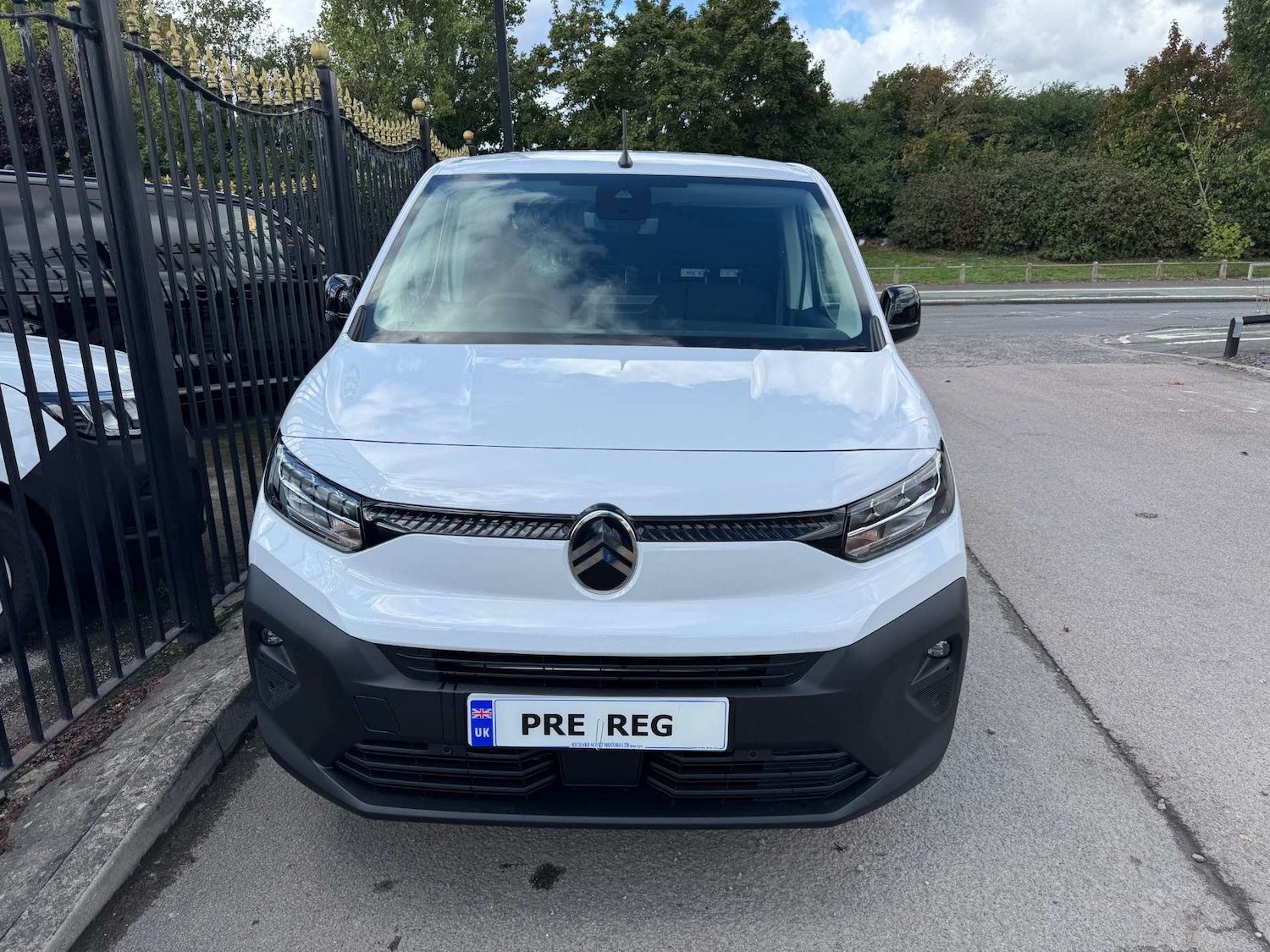 Used Citroen Berlingo 2025 for sale - 77802703: Photo 3