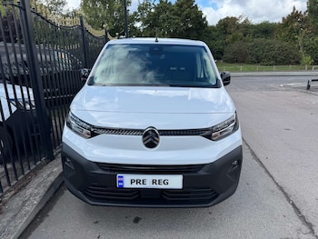 Used Citroen Berlingo 2025 for sale - 77802703: Photo