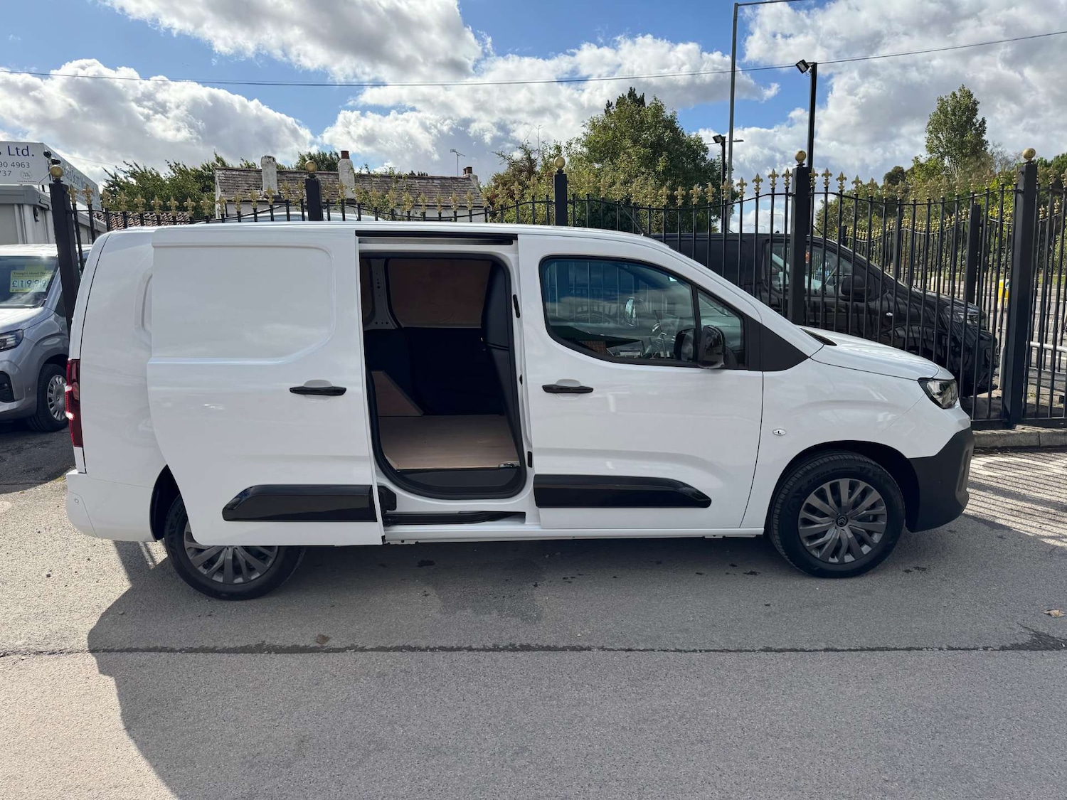 Used Citroen Berlingo 2025 for sale - 77802703: Photo 6