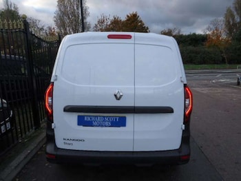 Used Renault Kangoo 2023 for sale - 76027733: Photo