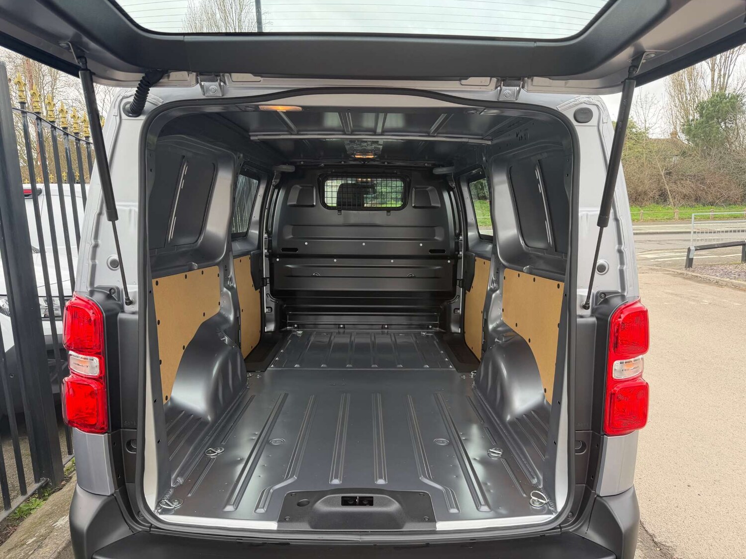 Used Vauxhall Vivaro 2025 for sale - 78152426: Photo 19