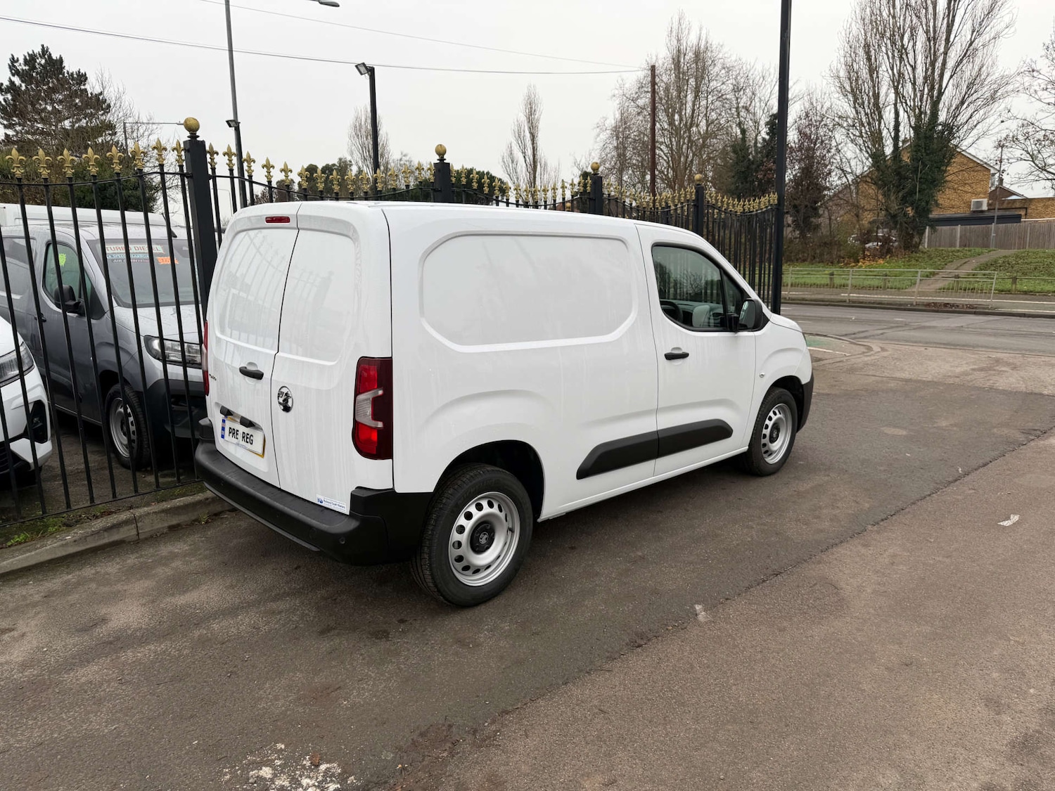 Used Vauxhall Combo 2025 for sale - 77813621: Photo 2
