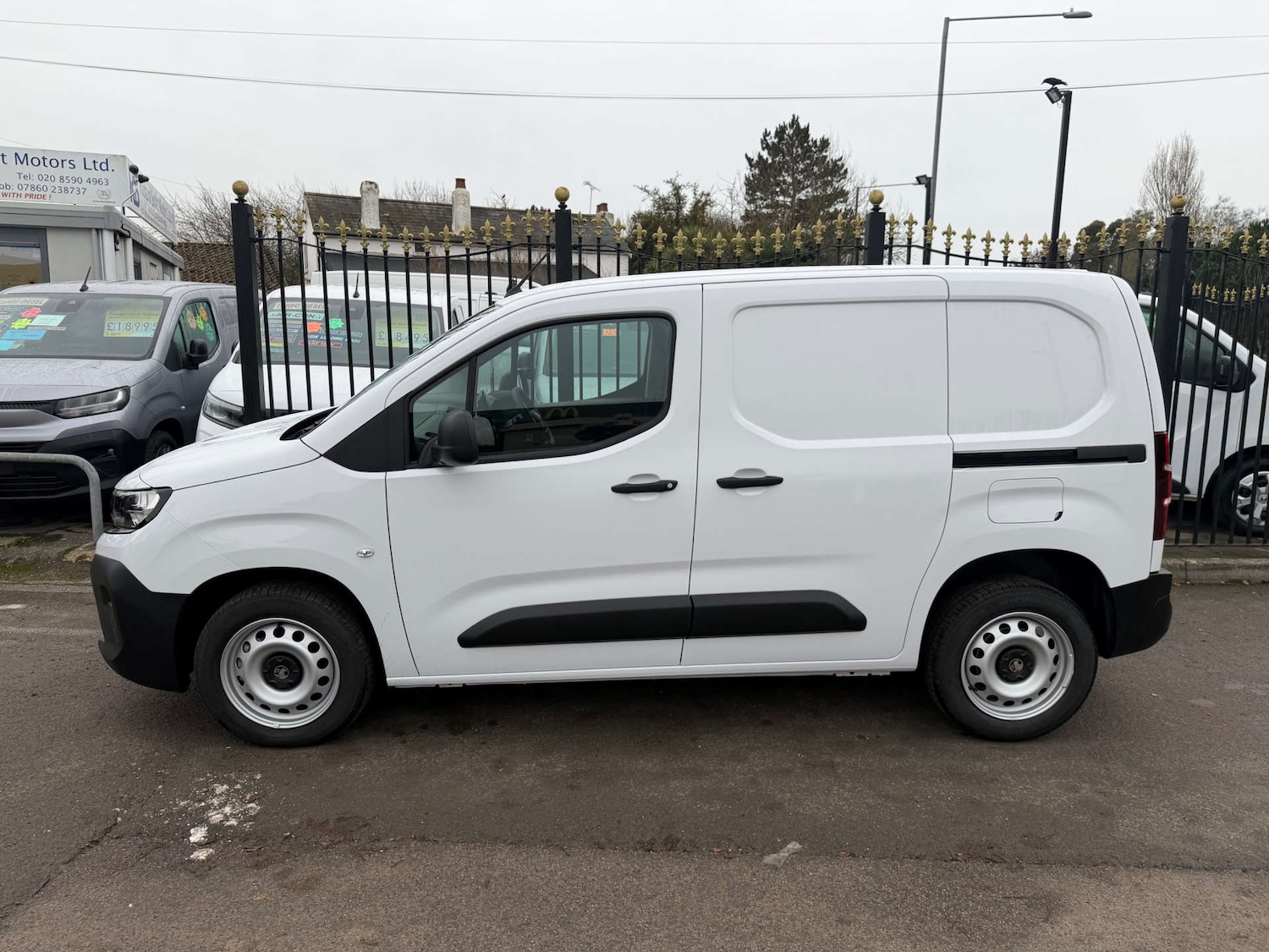 Used Vauxhall Combo 2025 for sale - 77813621: Photo 6