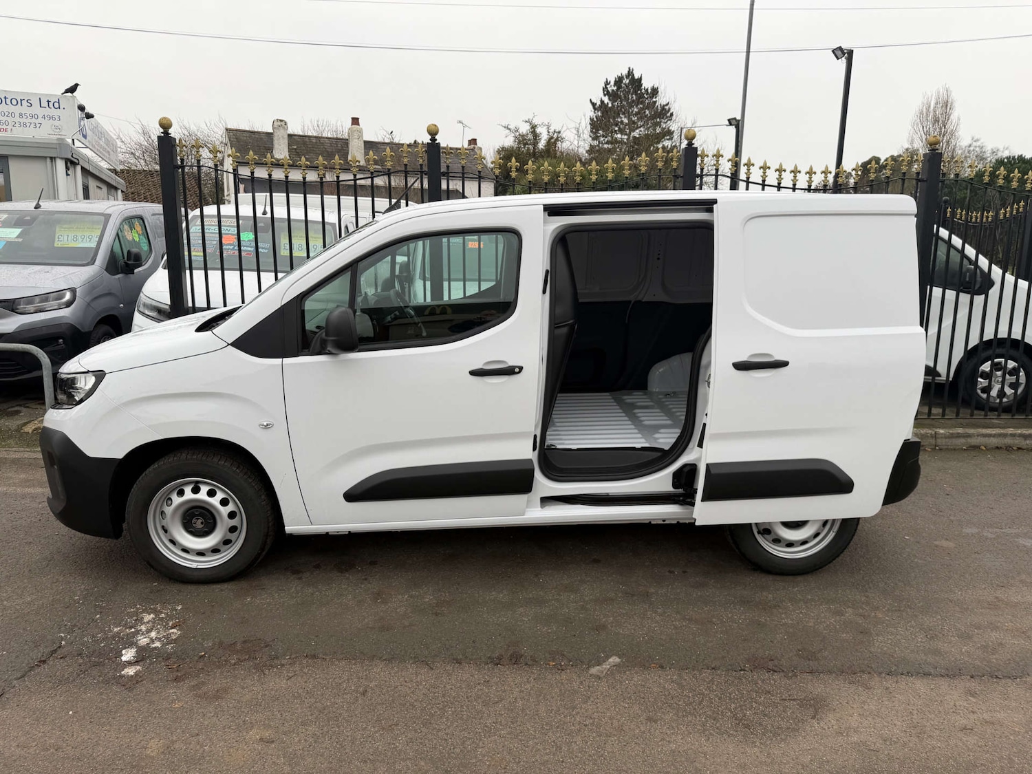 Used Vauxhall Combo 2025 for sale - 77813621: Photo 7