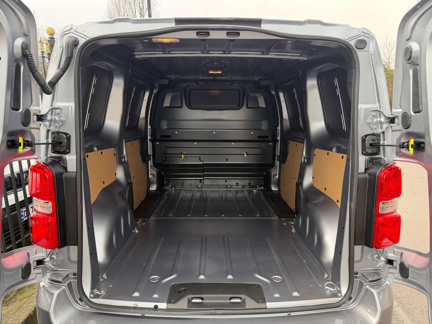 Used Vauxhall Vivaro 2025 for sale - 77339229: Photo 26