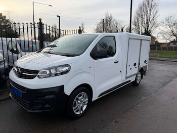 Used Vauxhall Vivaro 2022 for sale - 77025212: Photo