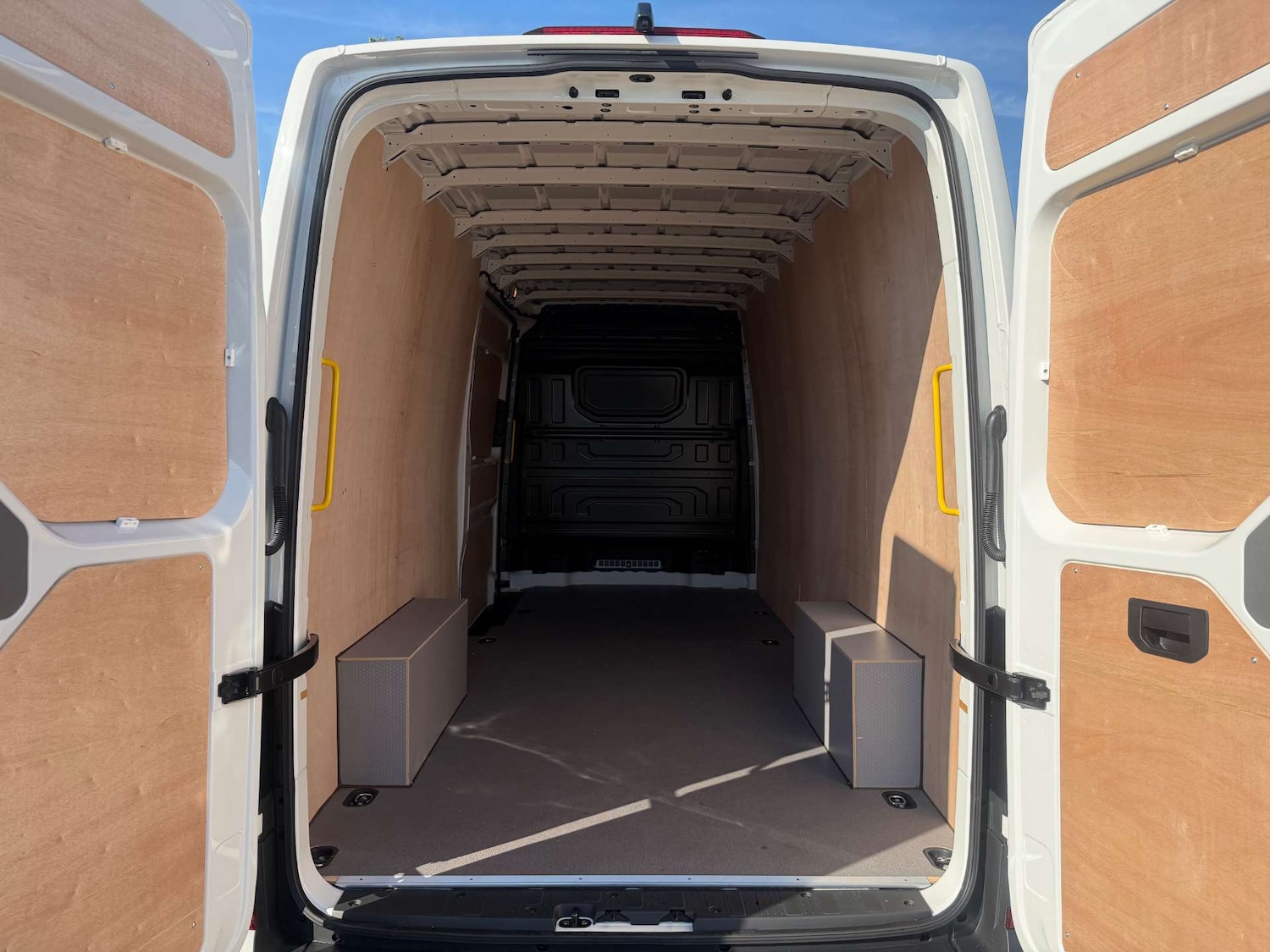 Used Volkswagen Crafter 2025 for sale - 76278317: Photo 17