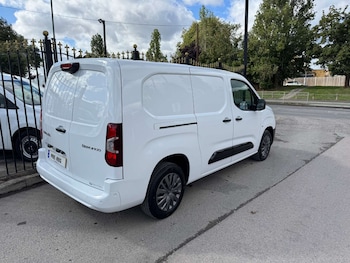 Used Citroen Berlingo 2025 for sale - 76507222: Photo