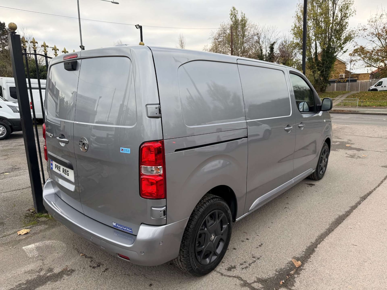 Used Vauxhall Vivaro 2024 for sale - 76625878: Photo 2