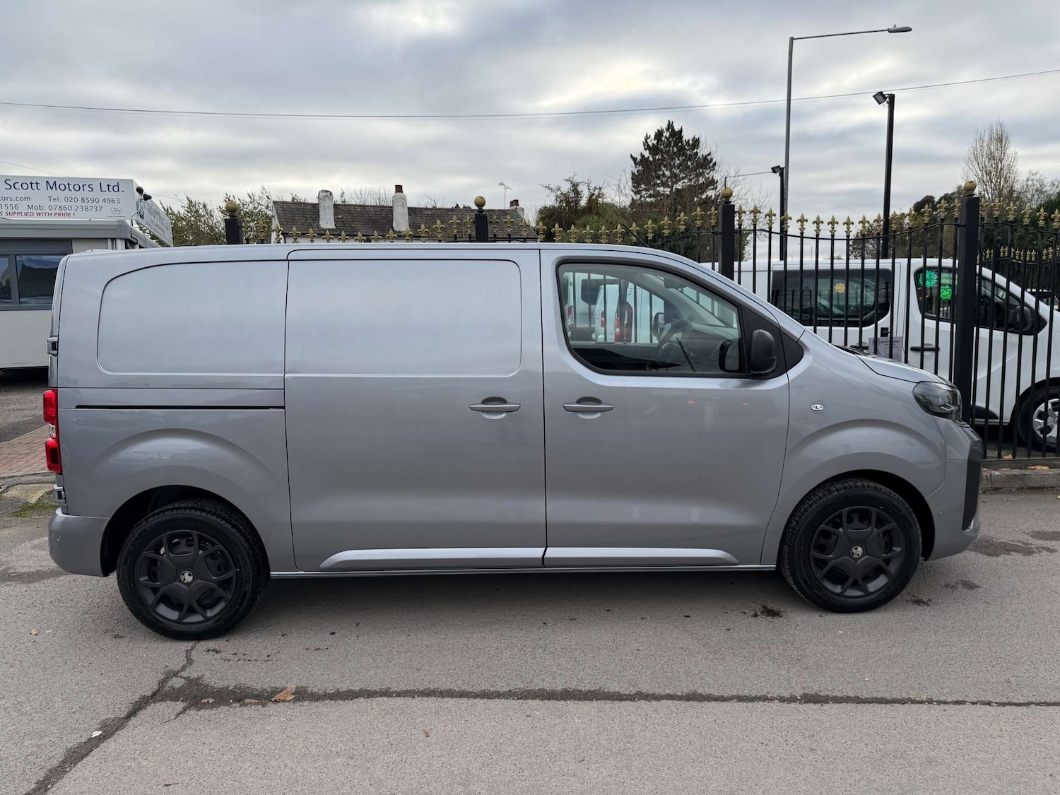 Used Vauxhall Vivaro 2024 for sale - 76625878: Photo 5