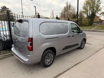 Used Citroen Berlingo 2025 for sale - 76509321: Photo