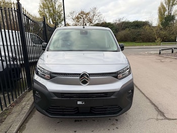 Used Citroen Berlingo 2025 for sale - 76509321: Photo
