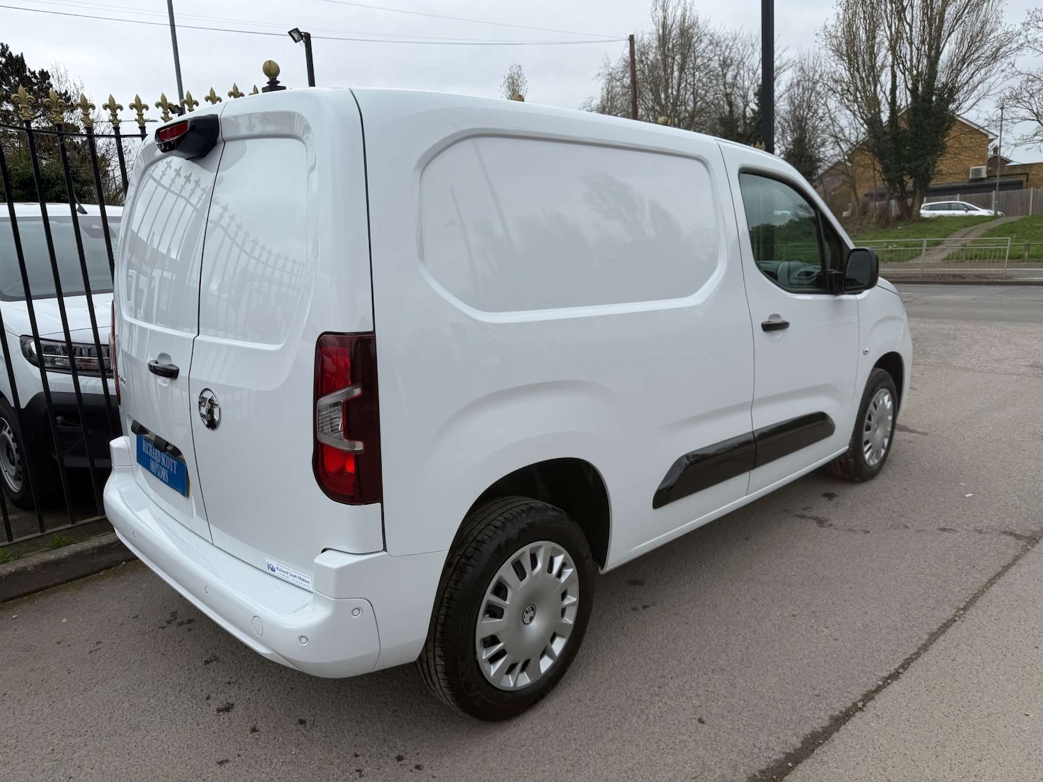 Used Vauxhall Combo 2026 for sale - 77847511: Photo 2