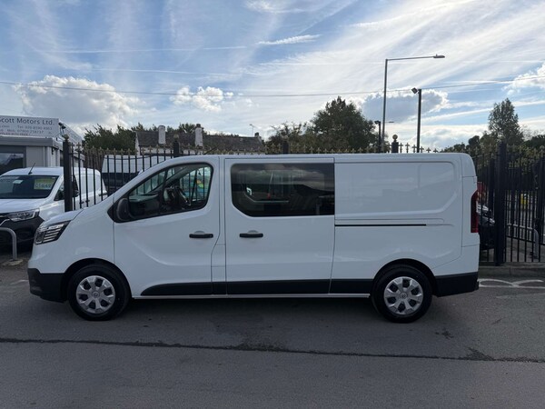 Used Renault Trafic 2025 for sale - 76102717: Photo 6