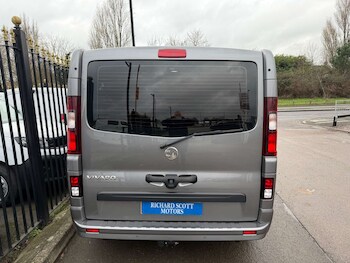 Used Vauxhall Vivaro 2019 for sale - 77209985: Photo