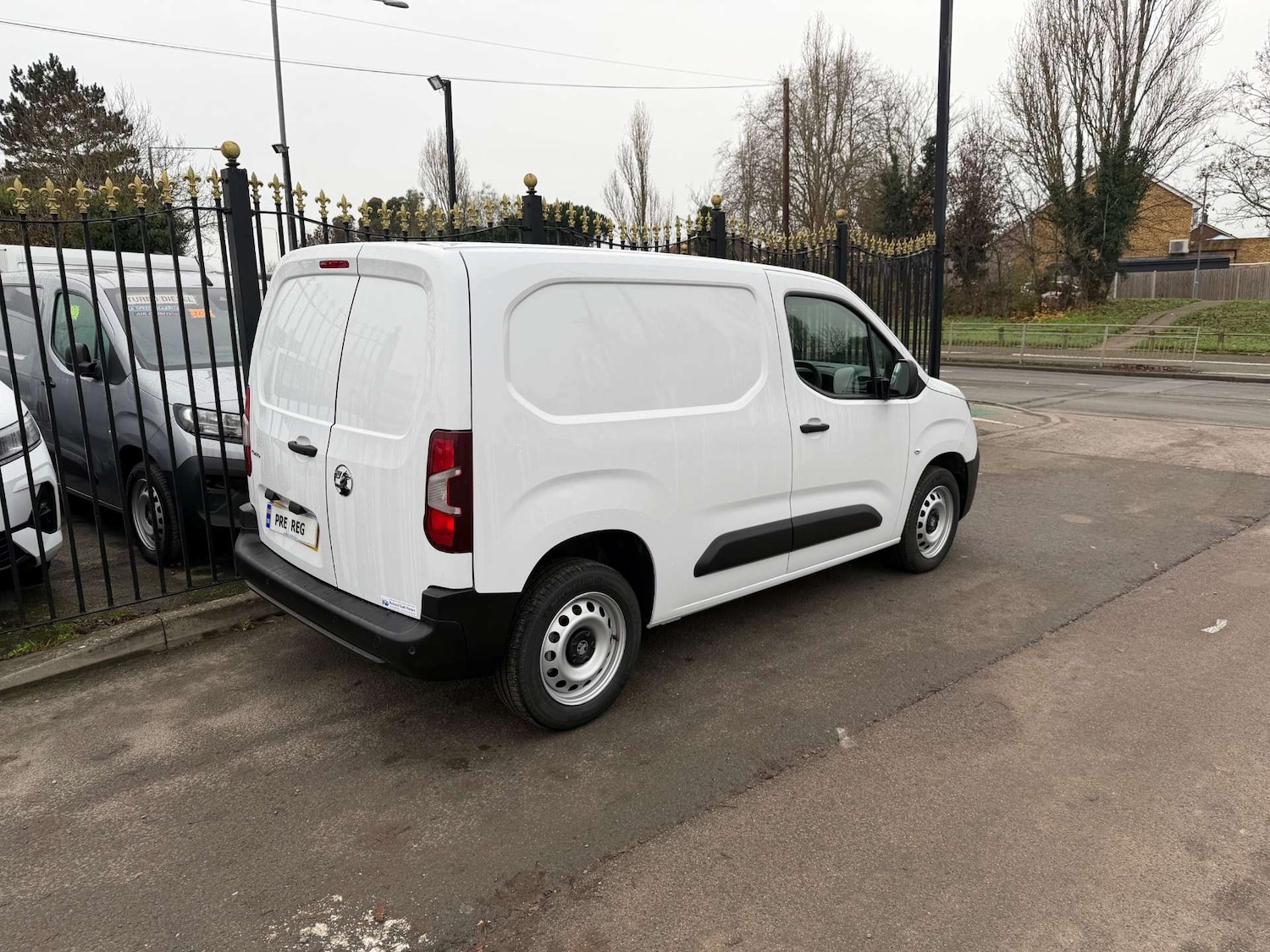 Used Vauxhall Combo 2025 for sale - 76894476: Photo 2