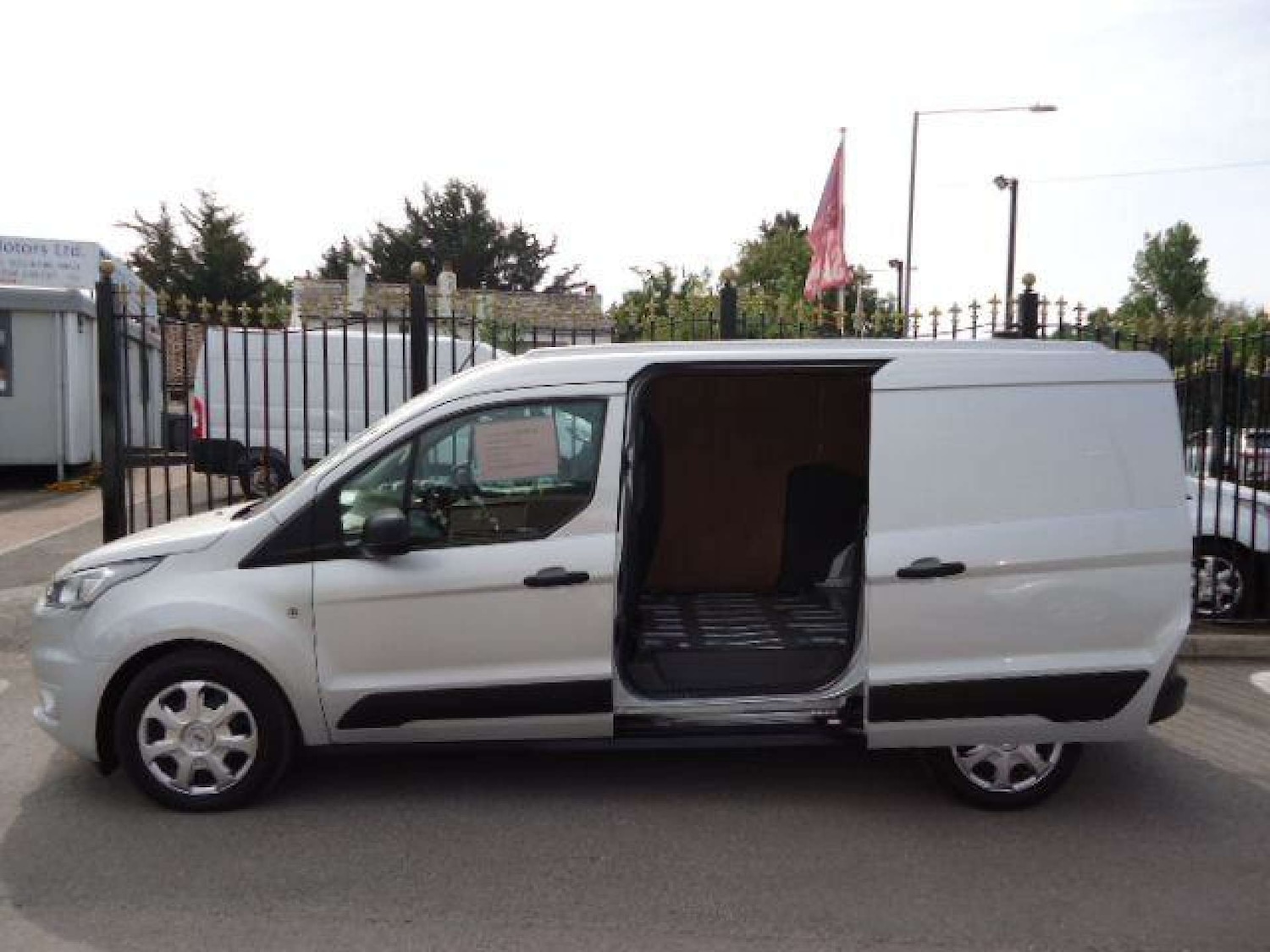 Used Ford Transit Connect 2019 for sale - 76601081: Photo 10