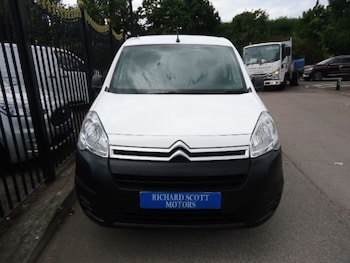 Used Citroen Berlingo 2018 for sale - 75253402: Photo