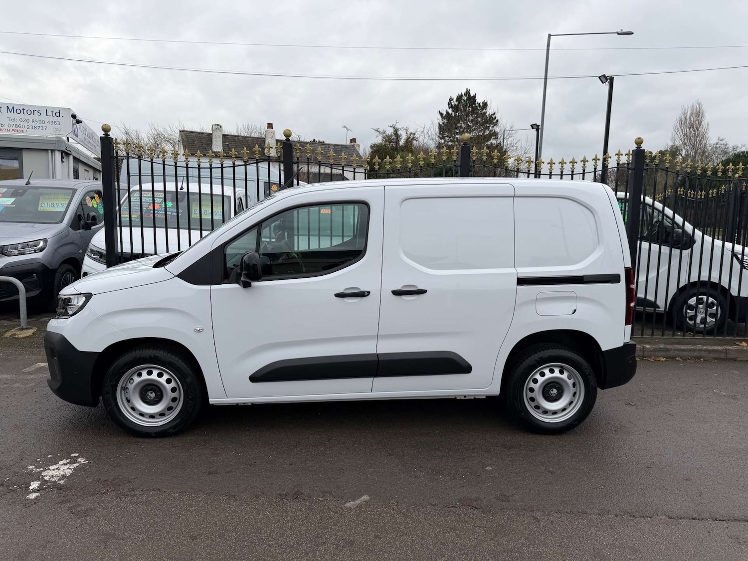 Used Vauxhall Combo 2025 for sale - 76969212: Photo 6