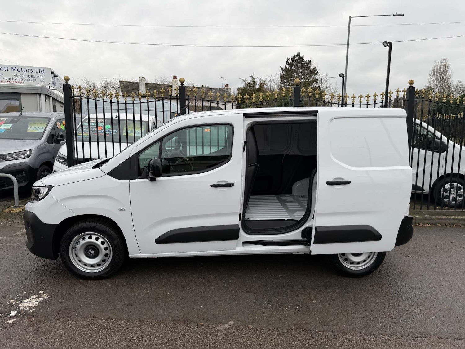 Used Vauxhall Combo 2025 for sale - 76969212: Photo 7