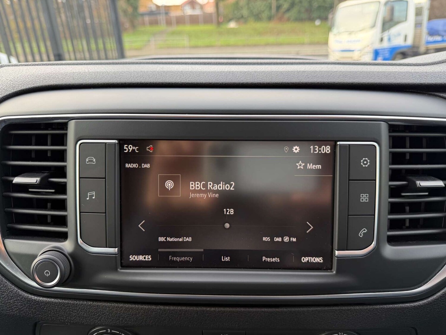 Used Vauxhall Vivaro 2022 for sale - 77847517: Photo 11