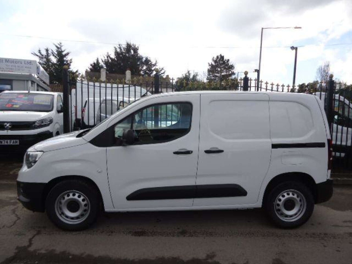 Used Vauxhall Combo 2024 for sale - 77813586: Photo 6