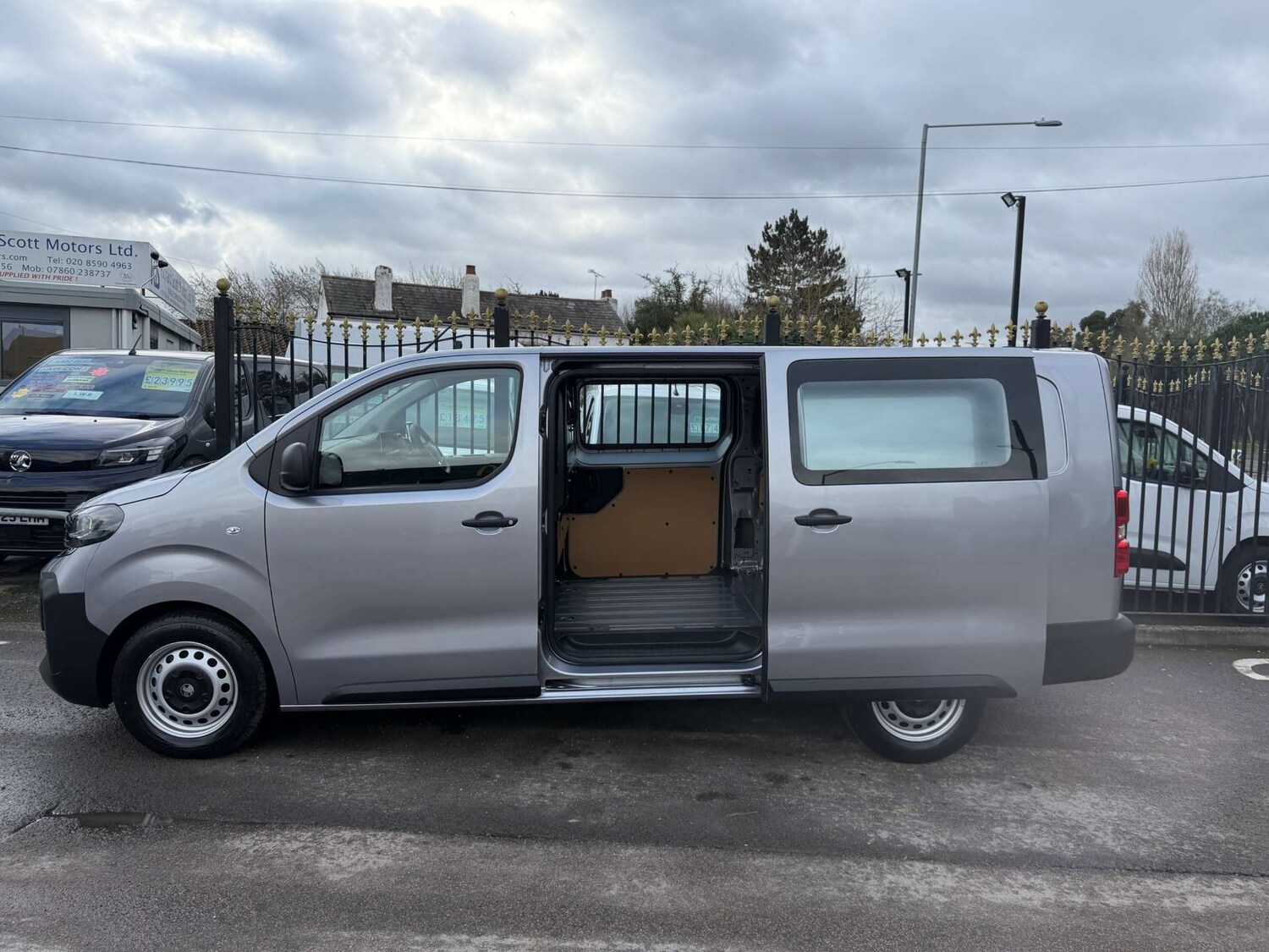 Used Vauxhall Vivaro 2026 for sale - 77567777: Photo 8